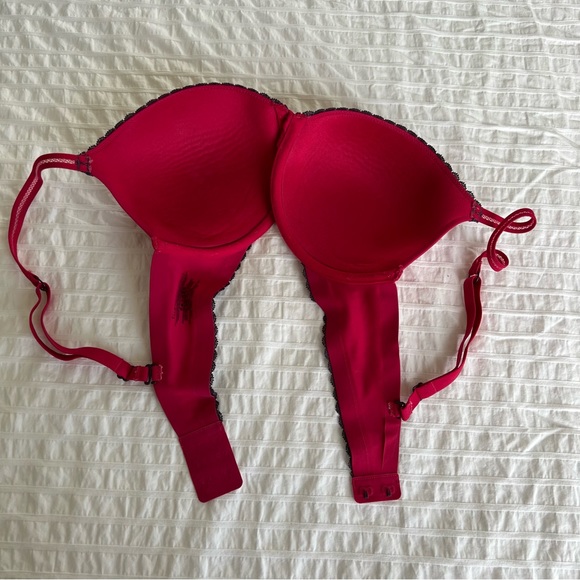 Elle Macpherson Intimates Untrafines Contour Plunge Bra, 32DD - Picture 9 of 12